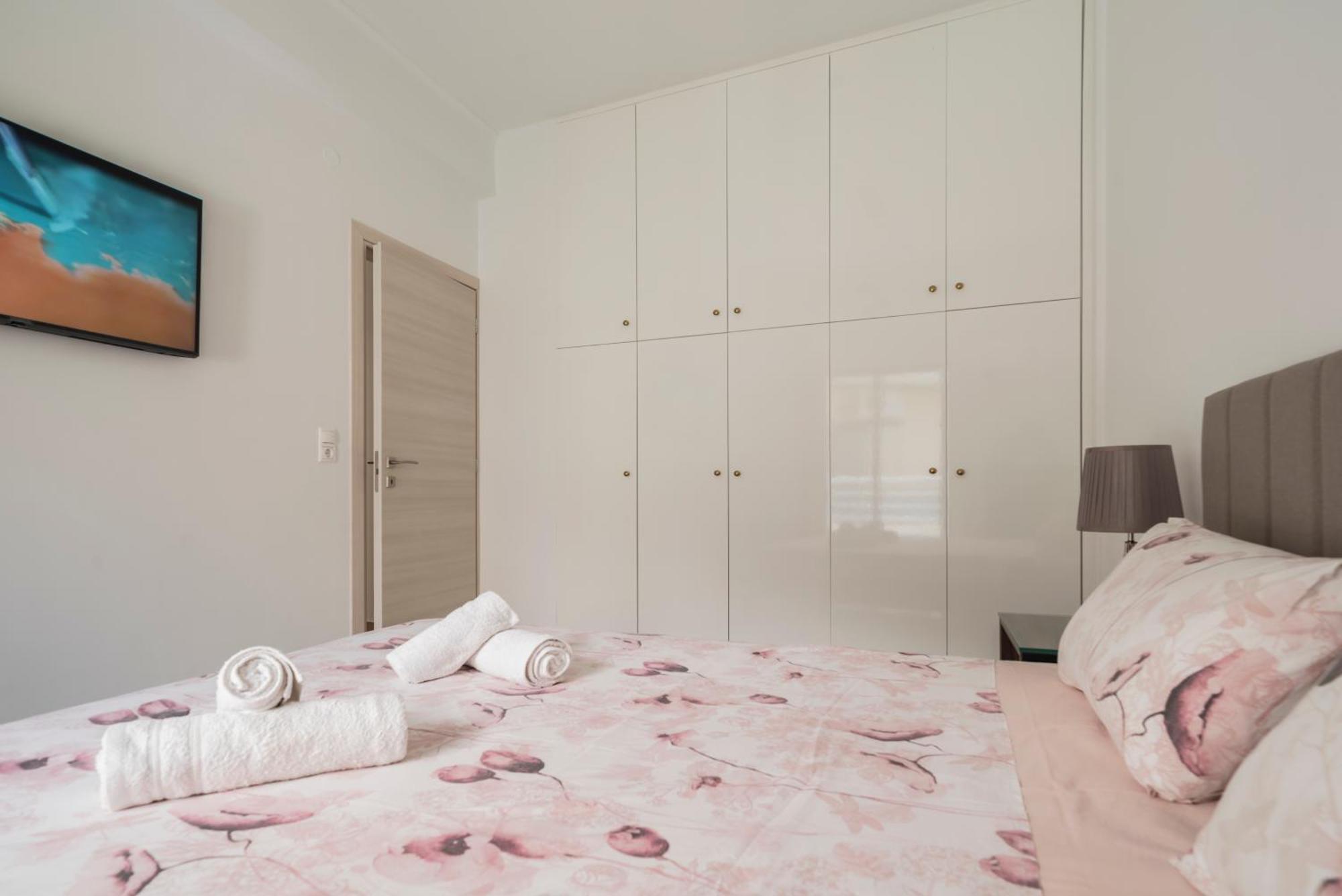 Neon 2Br Luxurious Central Apt Heraklion Luaran gambar