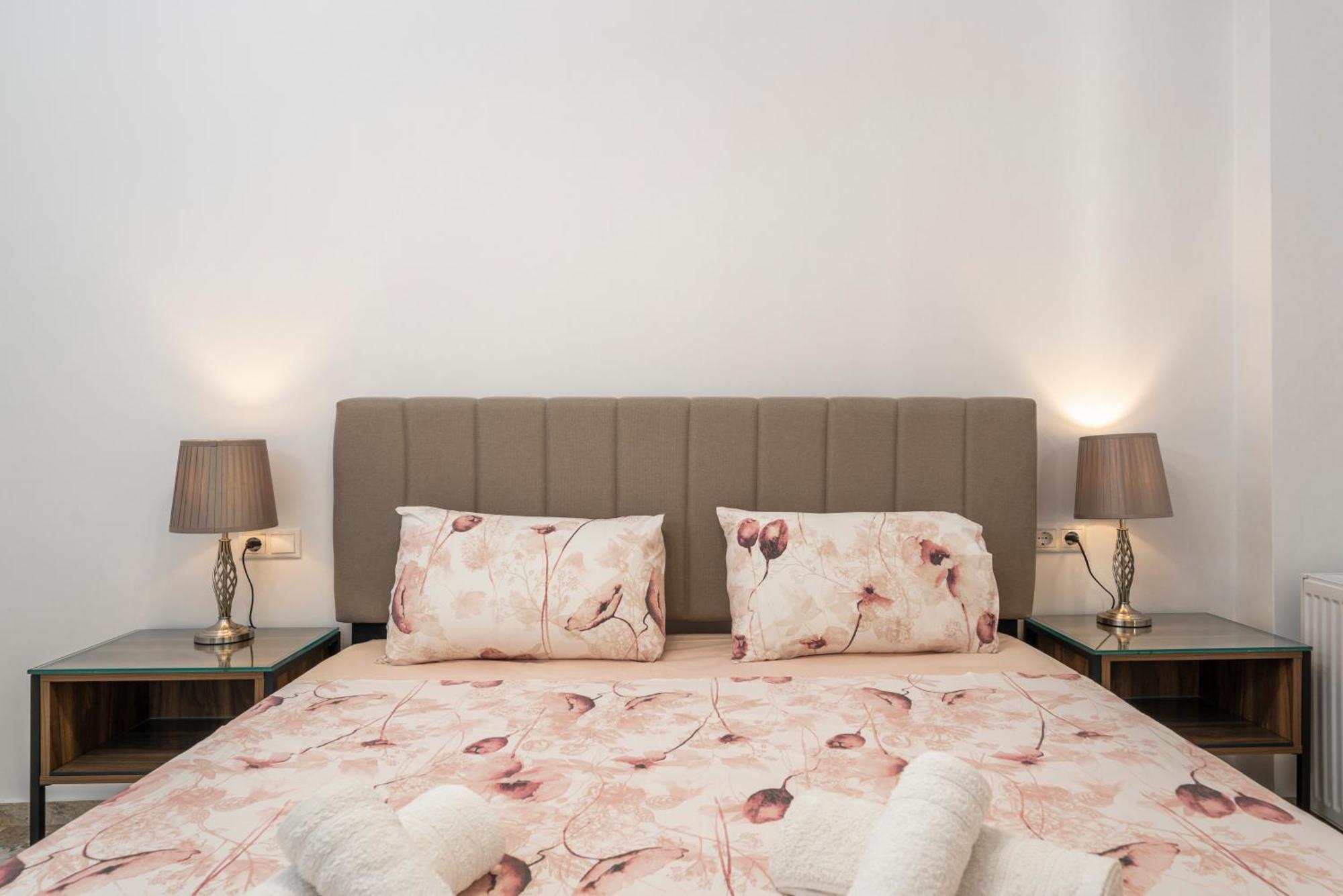 Neon 2Br Luxurious Central Apt Heraklion Luaran gambar